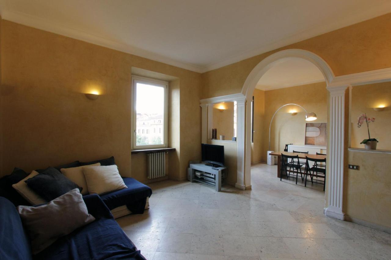 Appartement Cattaneo Flat à Rome Extérieur photo